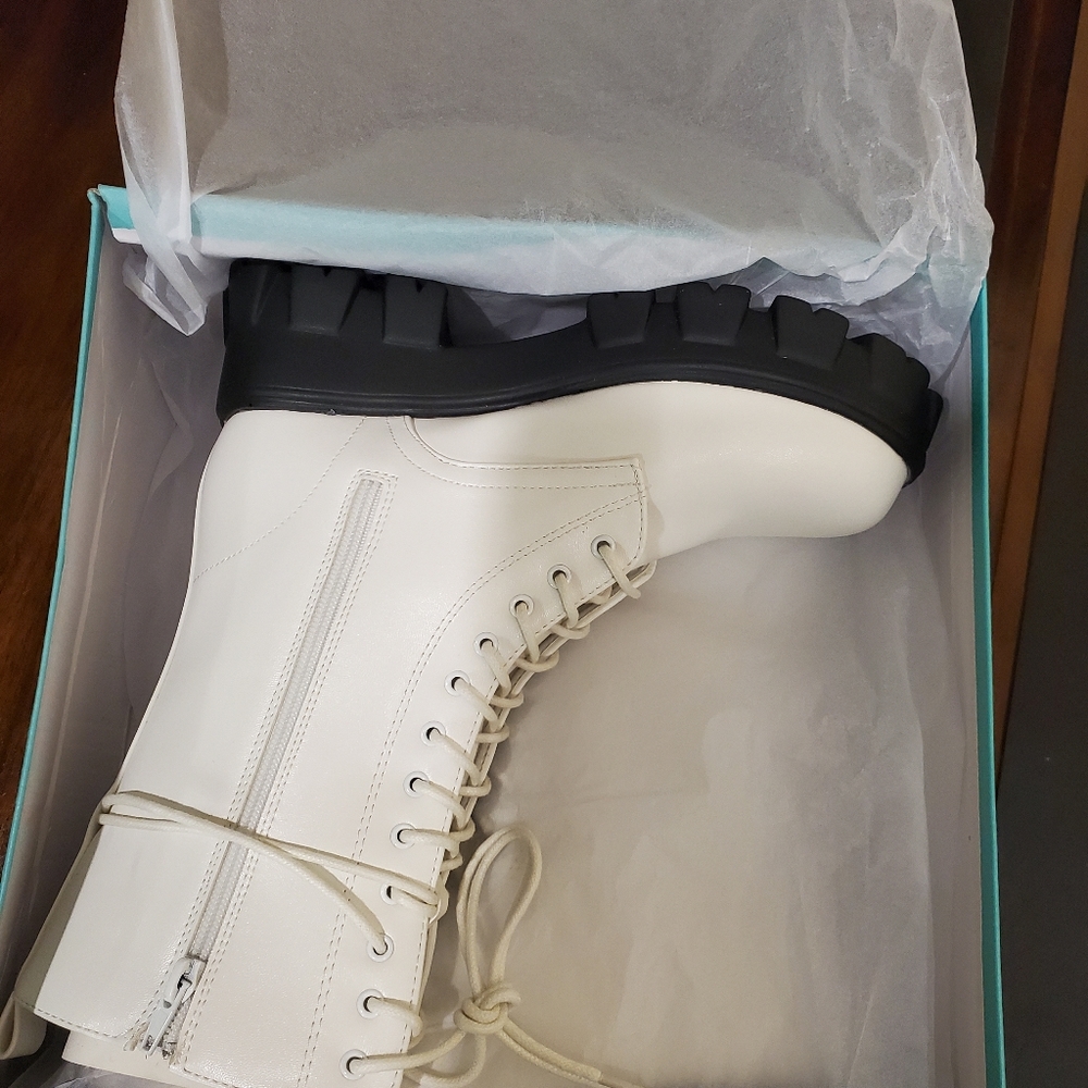 Combat boots - Picture 2 of 6